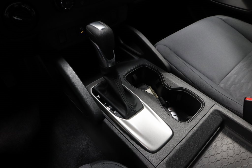 Certified 2025 Nissan Frontier S image 32