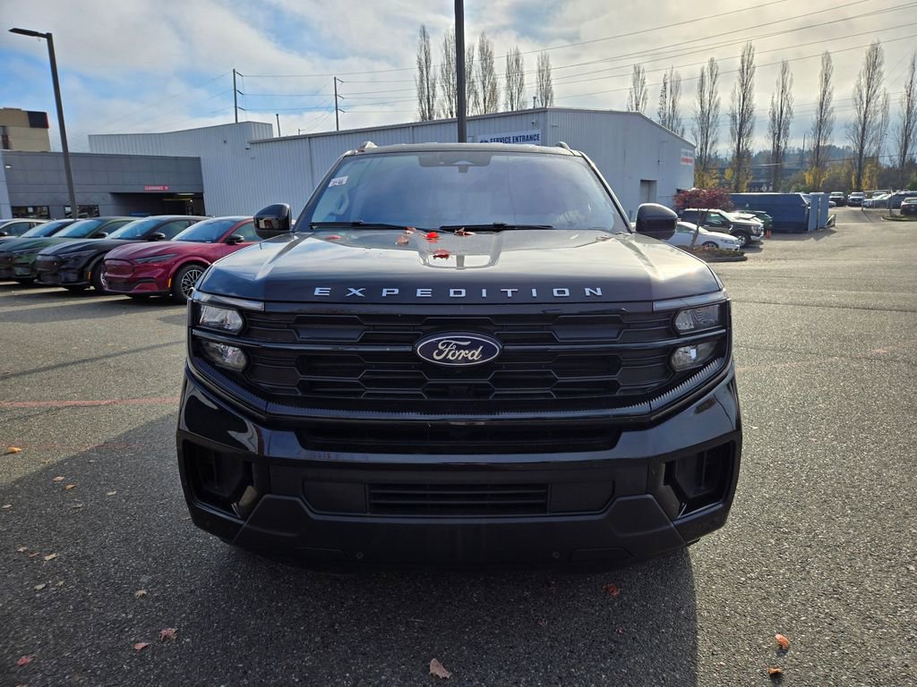 Used 2025 Ford Expedition Max Active image 2