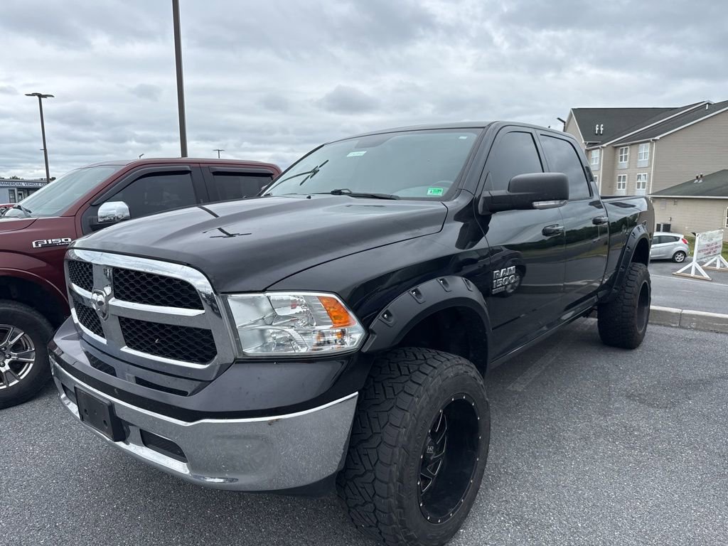 Used 2020 RAM 1500 Classic SLT w/ Luxury Group