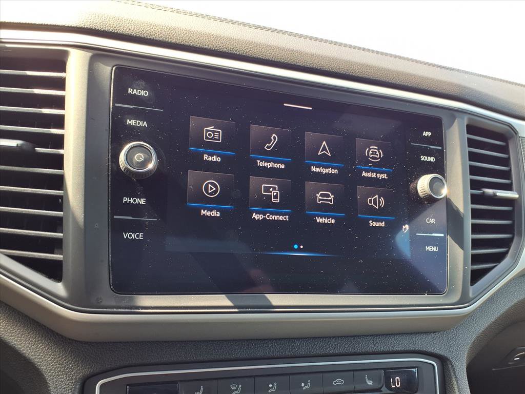 Used 2021 Volkswagen Atlas Cross Sport SE image 4