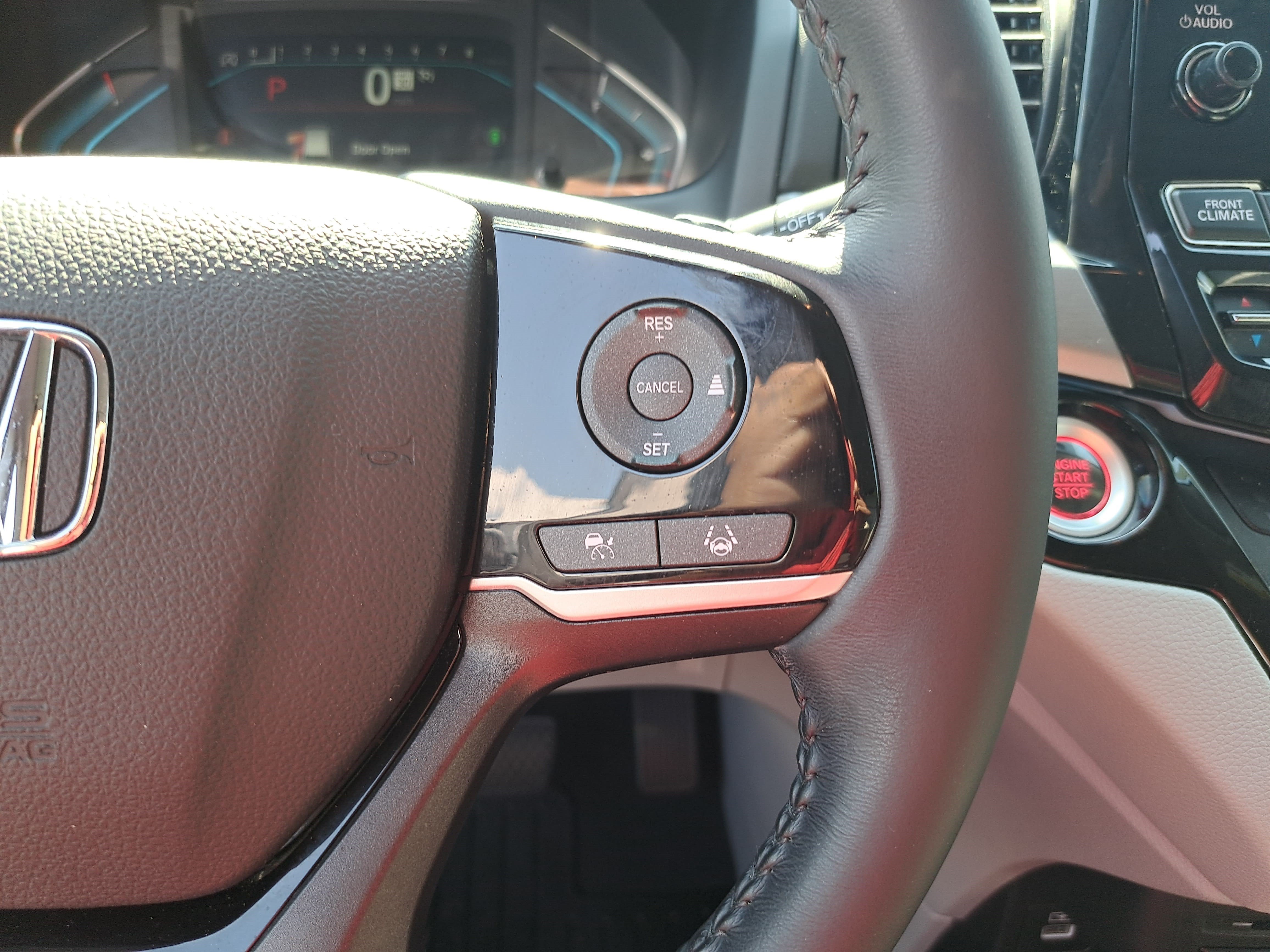 Used 2024 Honda Odyssey Touring image 19