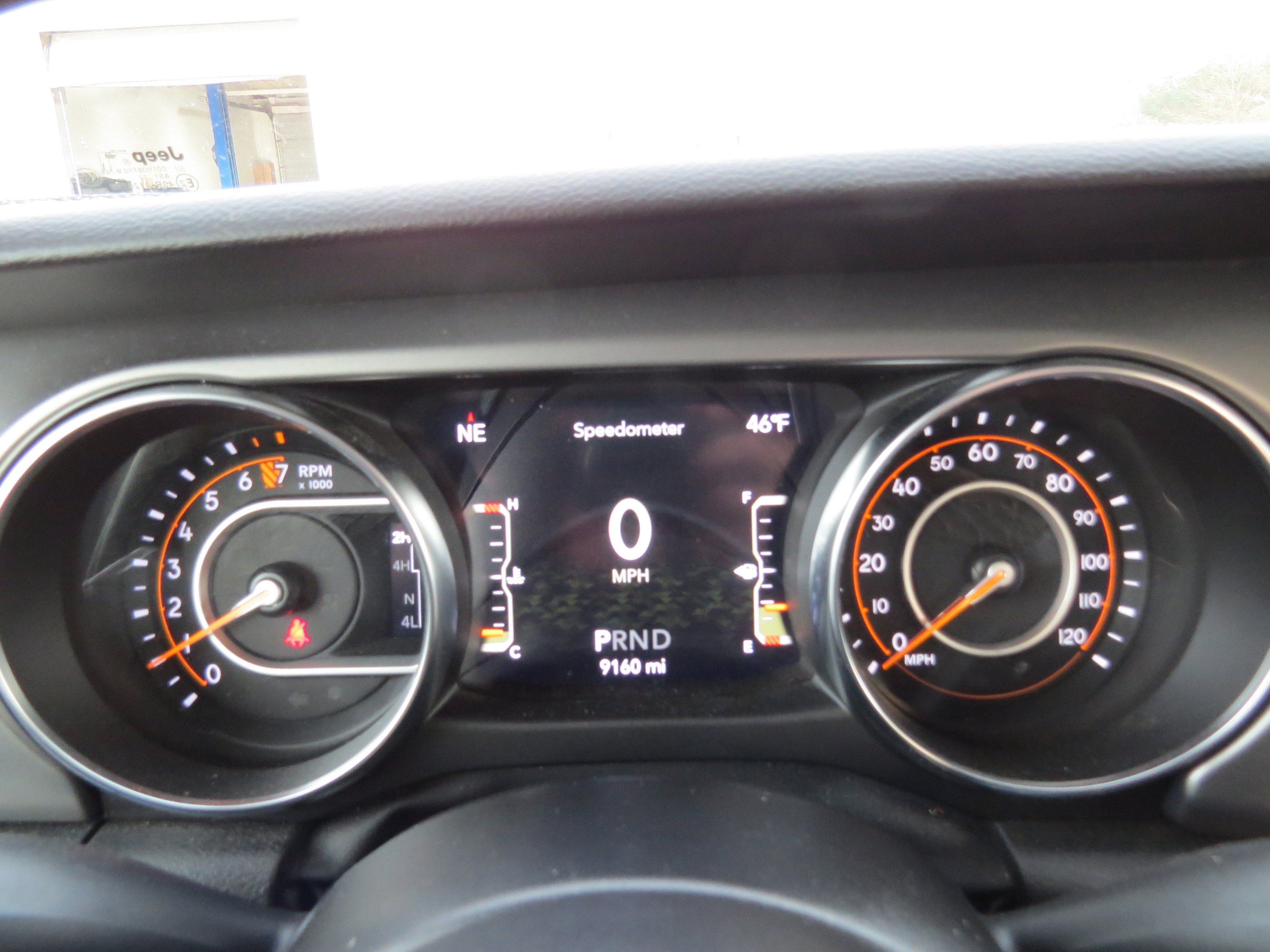 Used 2022 Jeep Gladiator Willys image 25