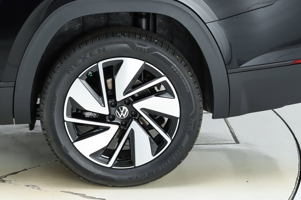 New 2026 Volkswagen Atlas SE image 45