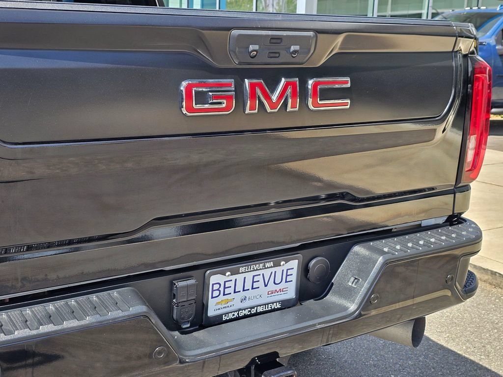 Used 2021 GMC Sierra 3500 Denali w/ Denali Ultimate Package AWD/4WD image 16