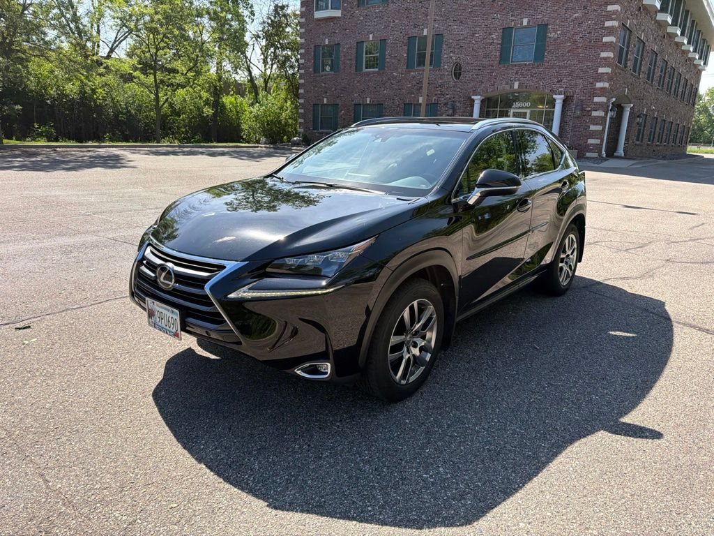 Used 2016 Lexus NX 200t AWD w/ Luxury Package image 4