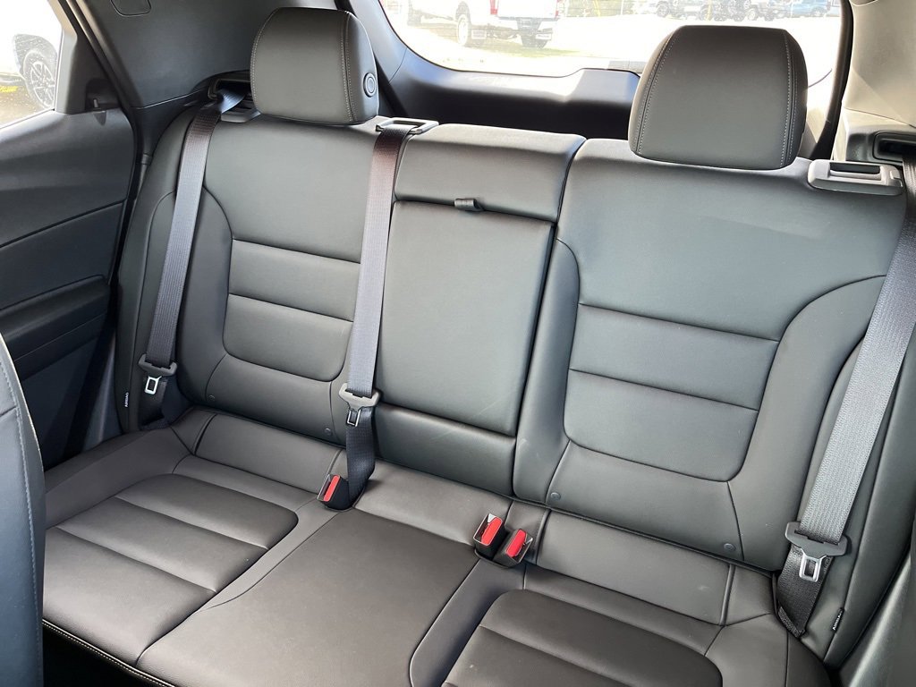 Used 2025 Chevrolet TrailBlazer ACTIV w/ Driver Confidence Package image 17