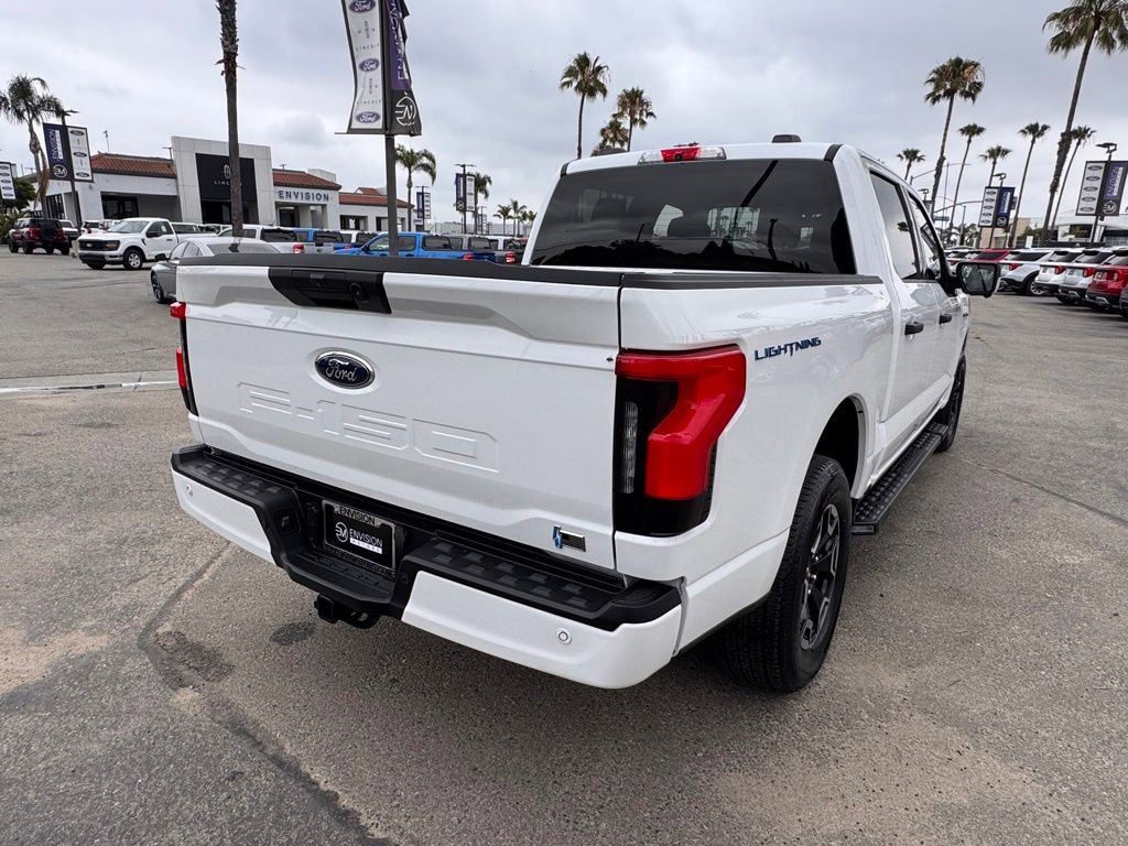 Certified 2023 Ford F150 Lightning XLT AWD/4WD image 11