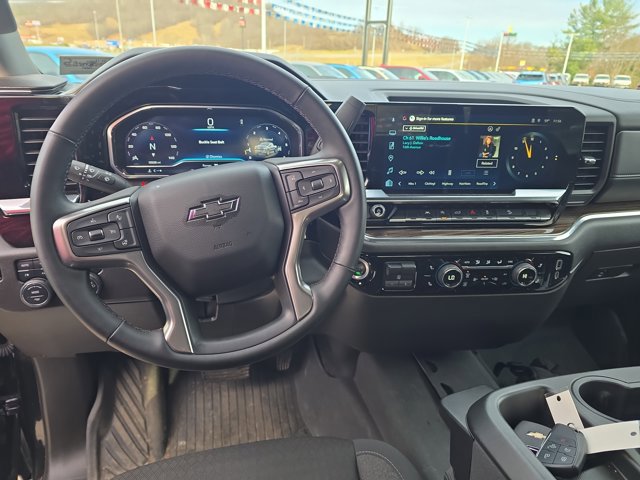 Used 2025 Chevrolet Silverado 1500 RST w/ Z71 Off-Road Package image 16