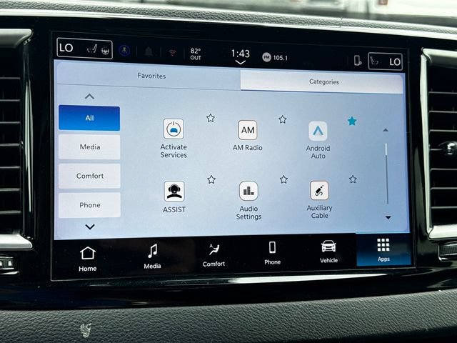 Certified 2025 Chrysler Pacifica Select FWD image 35
