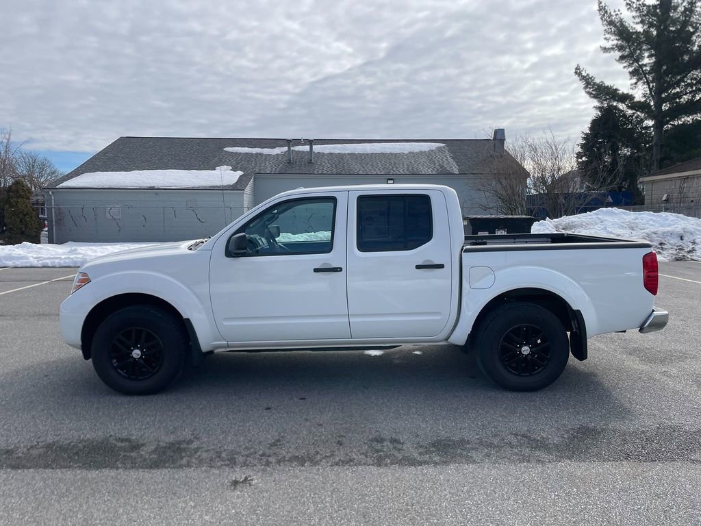 Used 2014 Nissan Frontier SV w/ SV Value Truck Package image 9