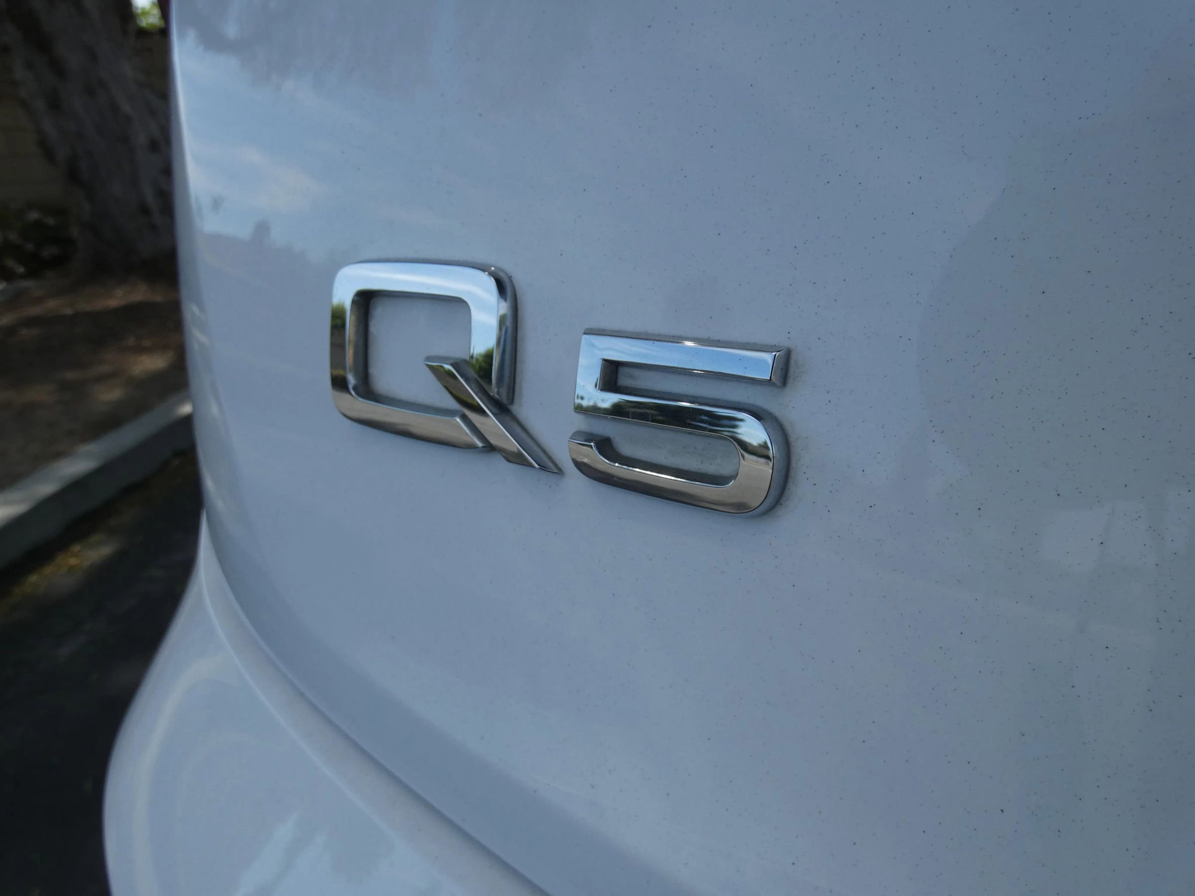 Used 2020 Audi Q5 e Premium Plus image 76