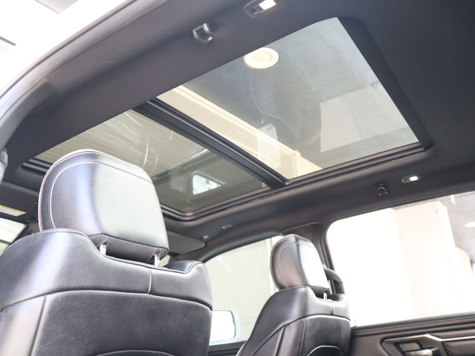 Used 2019 RAM 1500 Limited AWD/4WD image 46