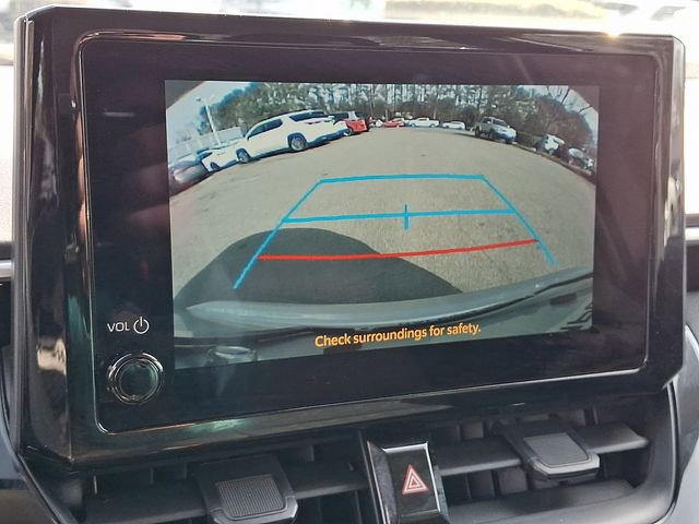 Used 2025 Toyota Corolla LE FWD image 21