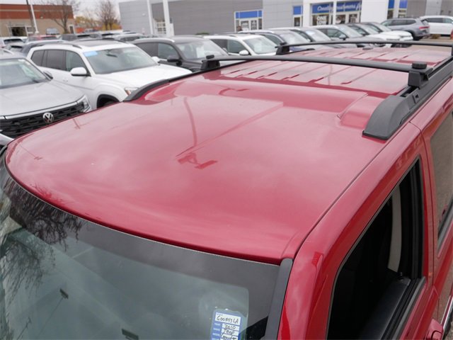 Used 2010 Jeep Commander Sport image 11