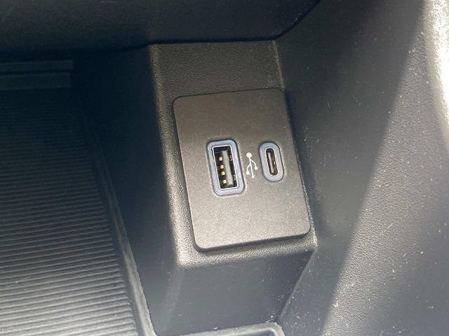 Used 2022 Ford Edge SEL AWD/4WD image 27