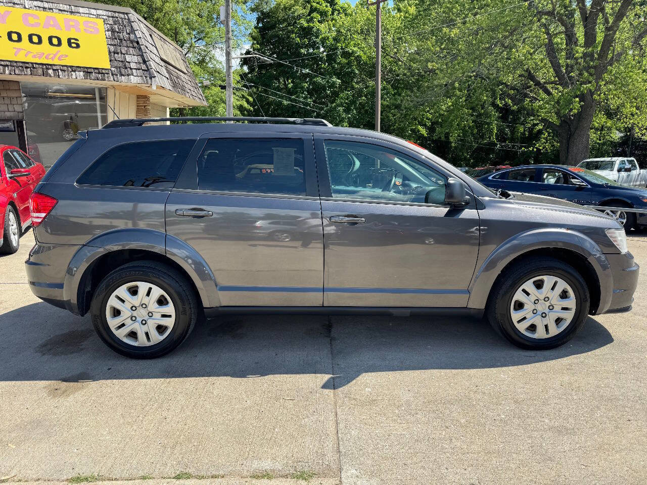 Used 2018 Dodge Journey SE image 8