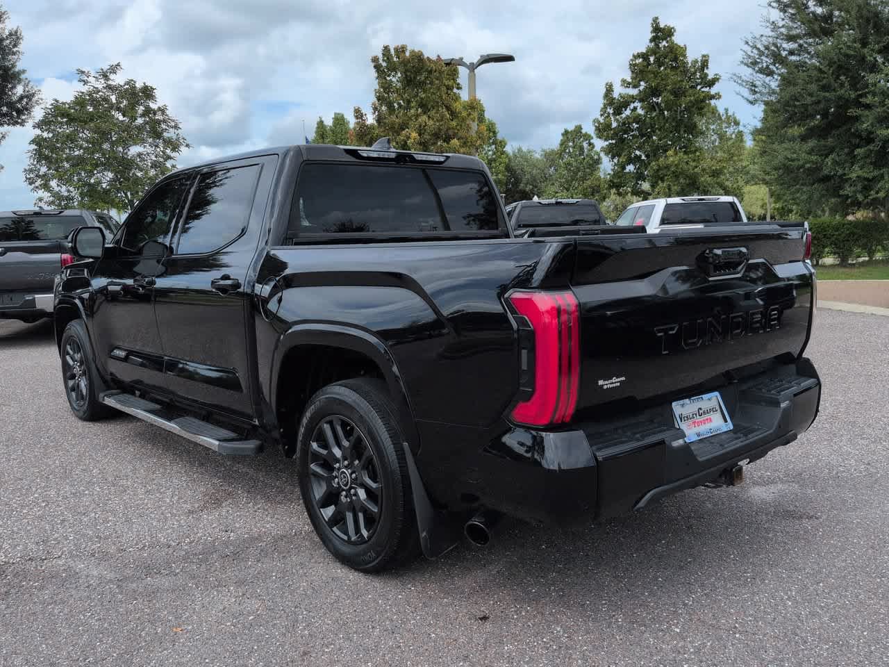 Used 2023 Toyota Tundra Platinum RWD image 4