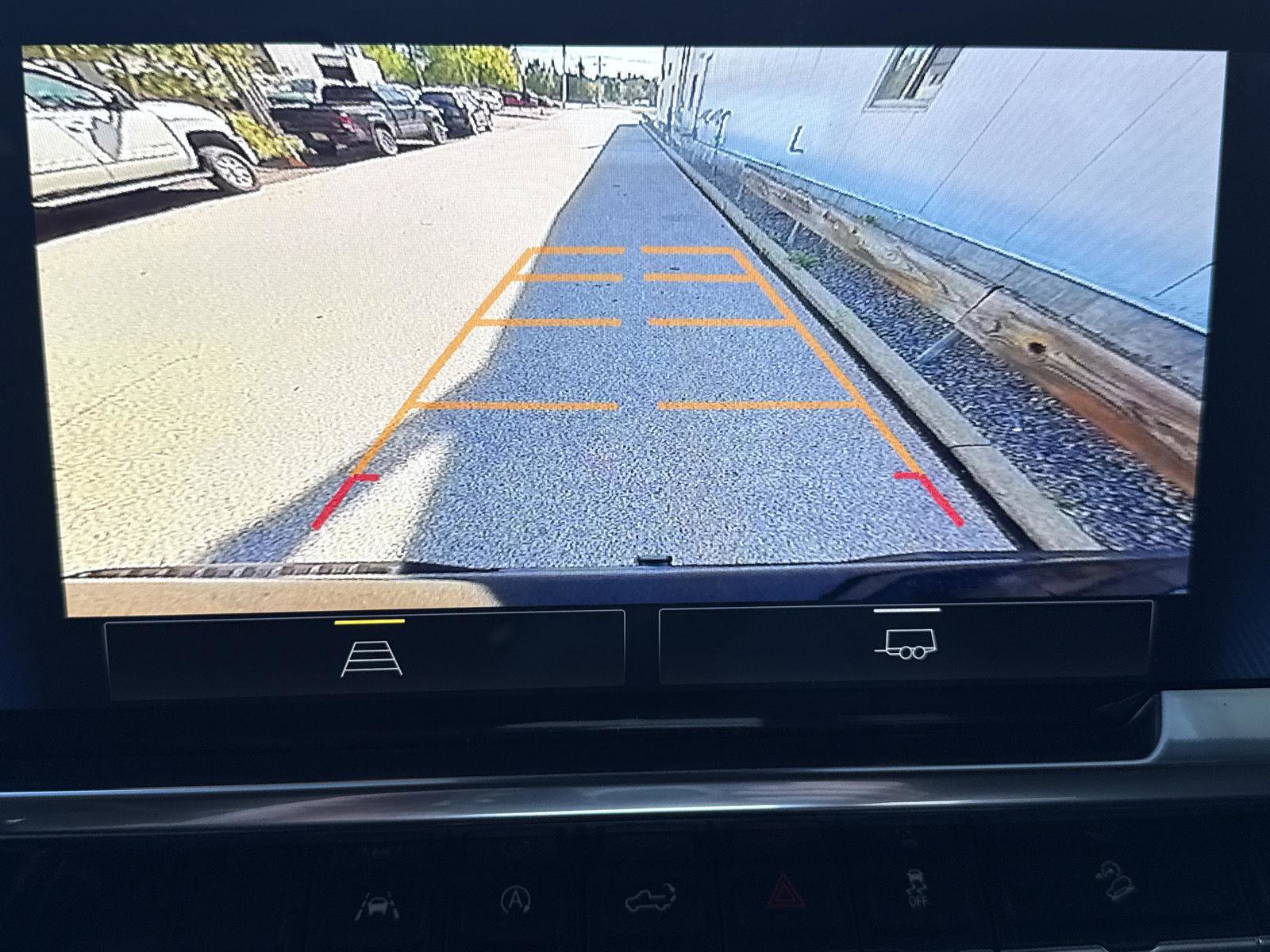 Used 2025 Chevrolet Silverado 1500 LT Trail Boss w/ Protection Package image 25