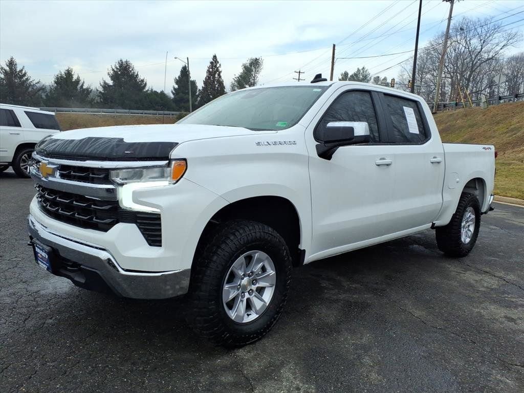 Used 2026 Chevrolet Silverado 1500 LT image 7