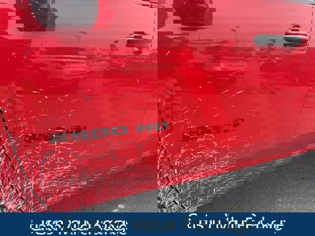 Used 2022 Chevrolet Silverado 2500 Custom w/ Custom Value Package image 8