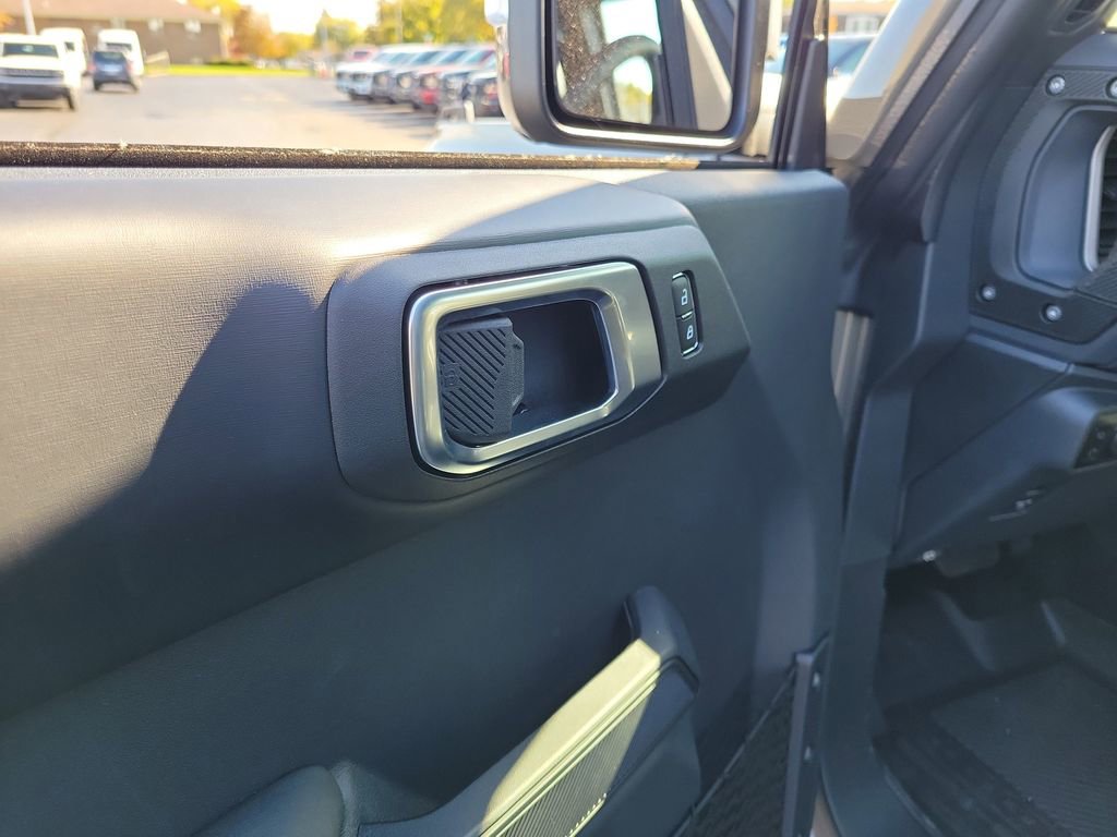 New 2025 Ford Bronco Outer Banks image 19