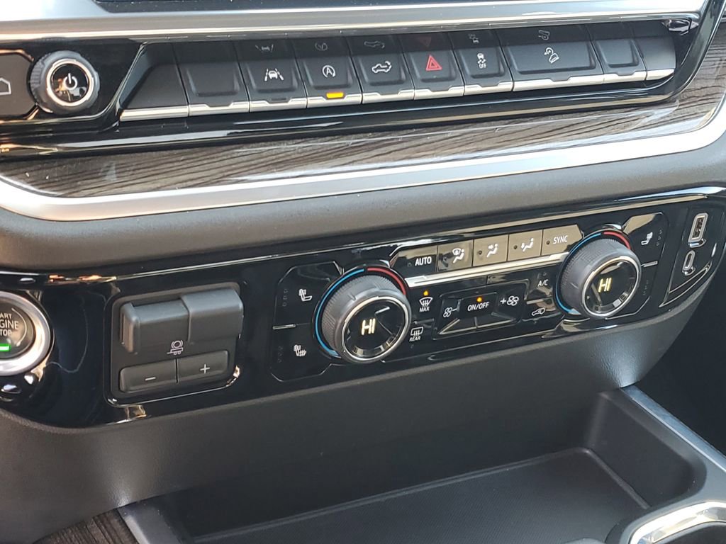 Used 2022 Chevrolet Silverado 1500 RST image 19