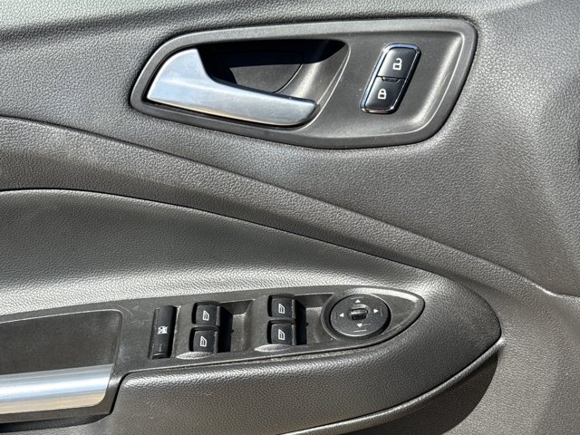 Used 2014 Ford Escape SE w/ SE Chrome Package FWD image 17