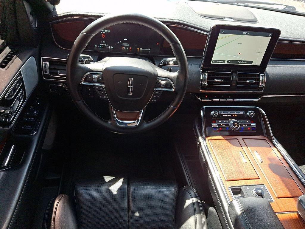 Certified 2020 Lincoln Navigator Reserve w/ Equipment Group 208A Reserve image 12