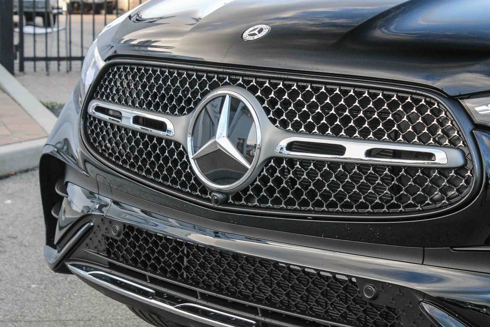 New 2026 Mercedes-Benz GLC 300 4MATIC image 5