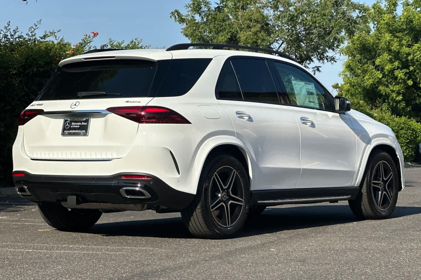 New 2026 Mercedes-Benz GLE 450 4MATIC image 3