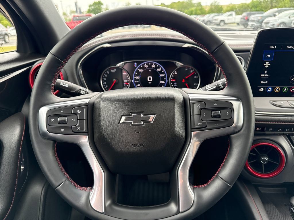 Certified 2025 Chevrolet Blazer RS w/ Driver Confidence II Package AWD/4WD image 13