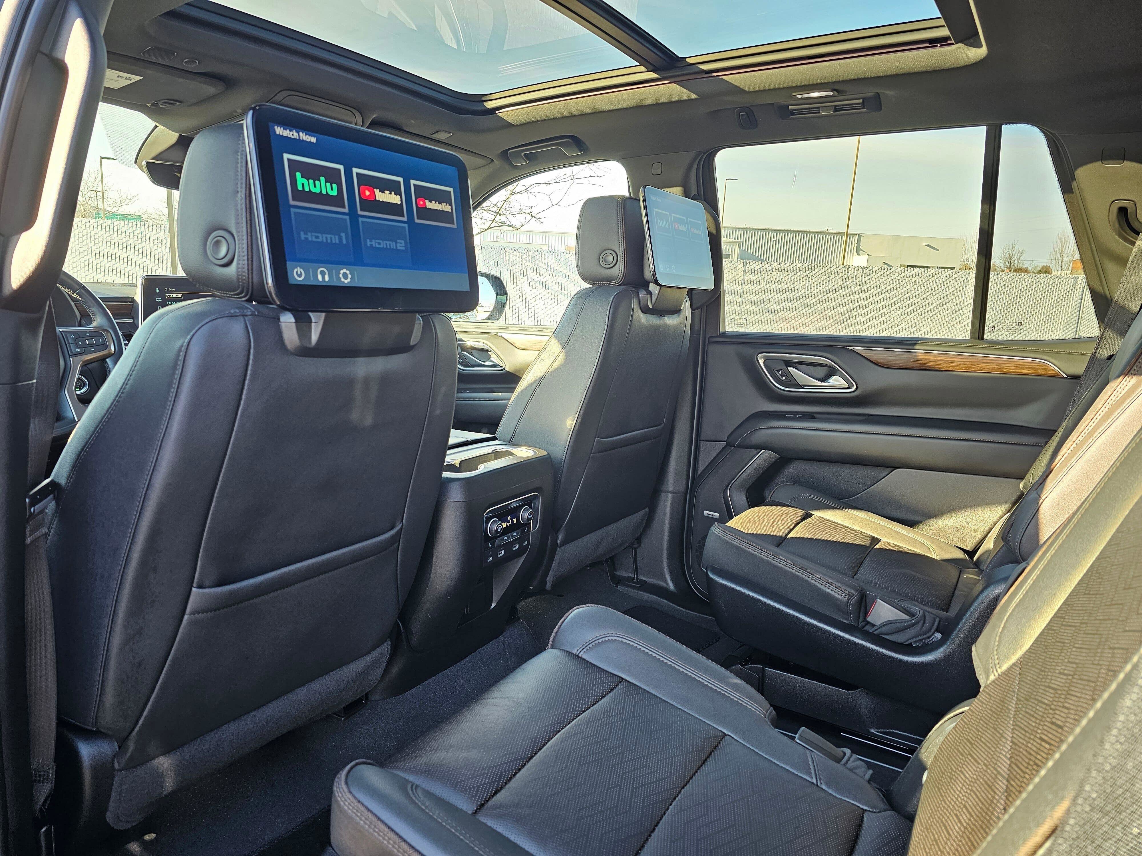 Used 2023 Chevrolet Tahoe High Country w/ Premium Package 2 image 12