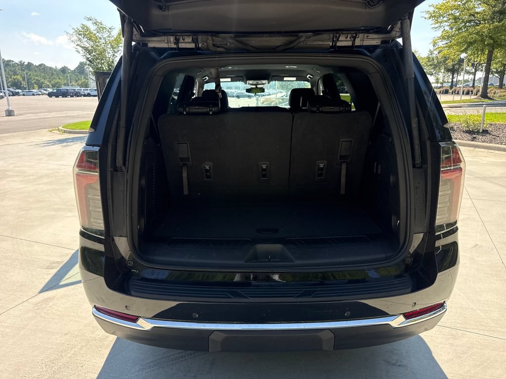 Used 2025 Chevrolet Tahoe LT AWD/4WD image 31