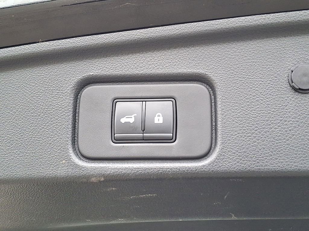 Used 2023 Nissan Pathfinder SL w/ SL Premium Package image 30