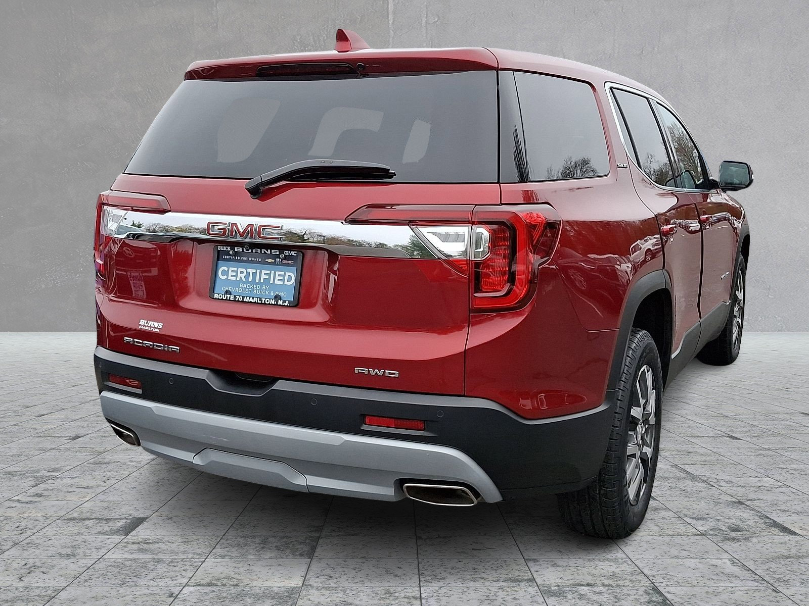 Certified 2023 GMC Acadia SLE image 10