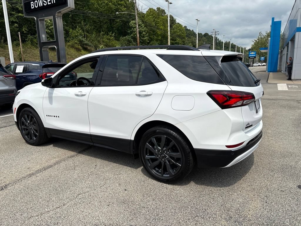 Certified 2023 Chevrolet Equinox RS FWD image 4