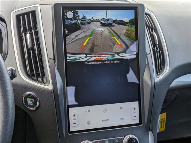 New 2024 Ford Edge SE image 12