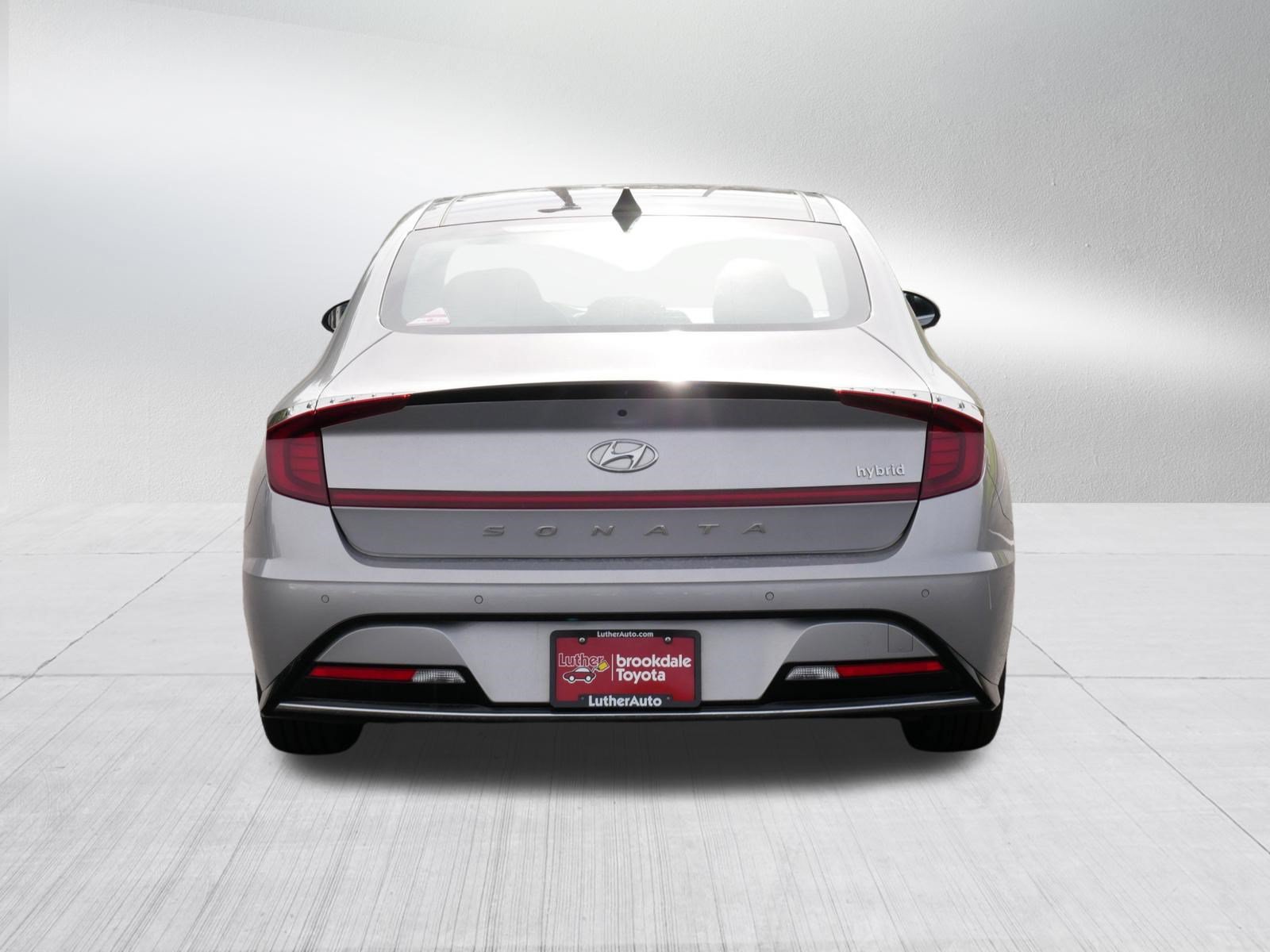 Used 2023 Hyundai Sonata Limited FWD image 6