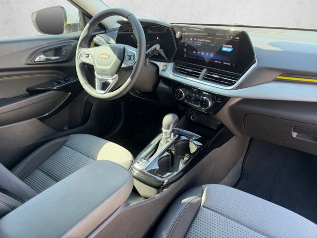 Used 2024 Chevrolet Trax LT w/ Driver Confidence Package FWD image 22