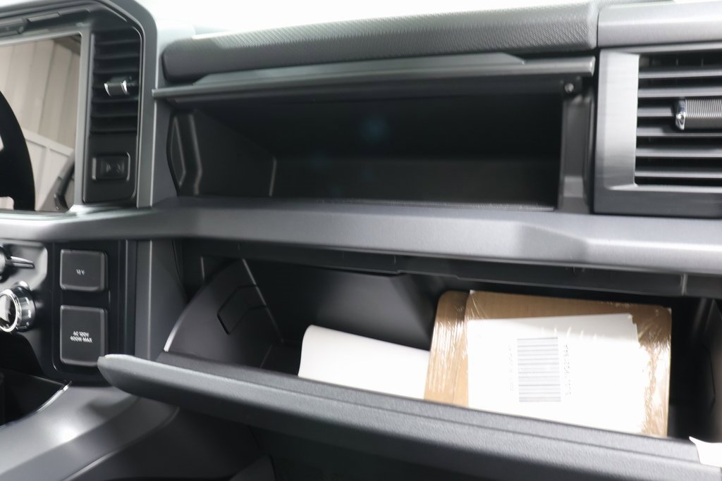 New 2025 Ford F150 XLT image 28