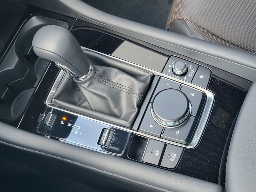 New 2026 MAZDA MAZDA3 Hatchback w/Premium Plus Pkg image 14