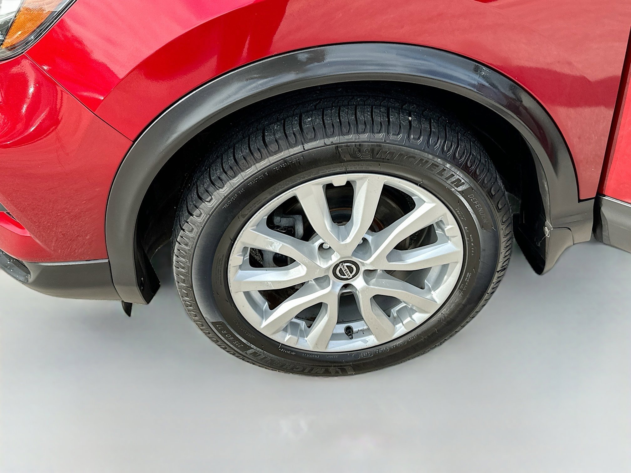 Used 2020 Nissan Rogue Sport SV image 36