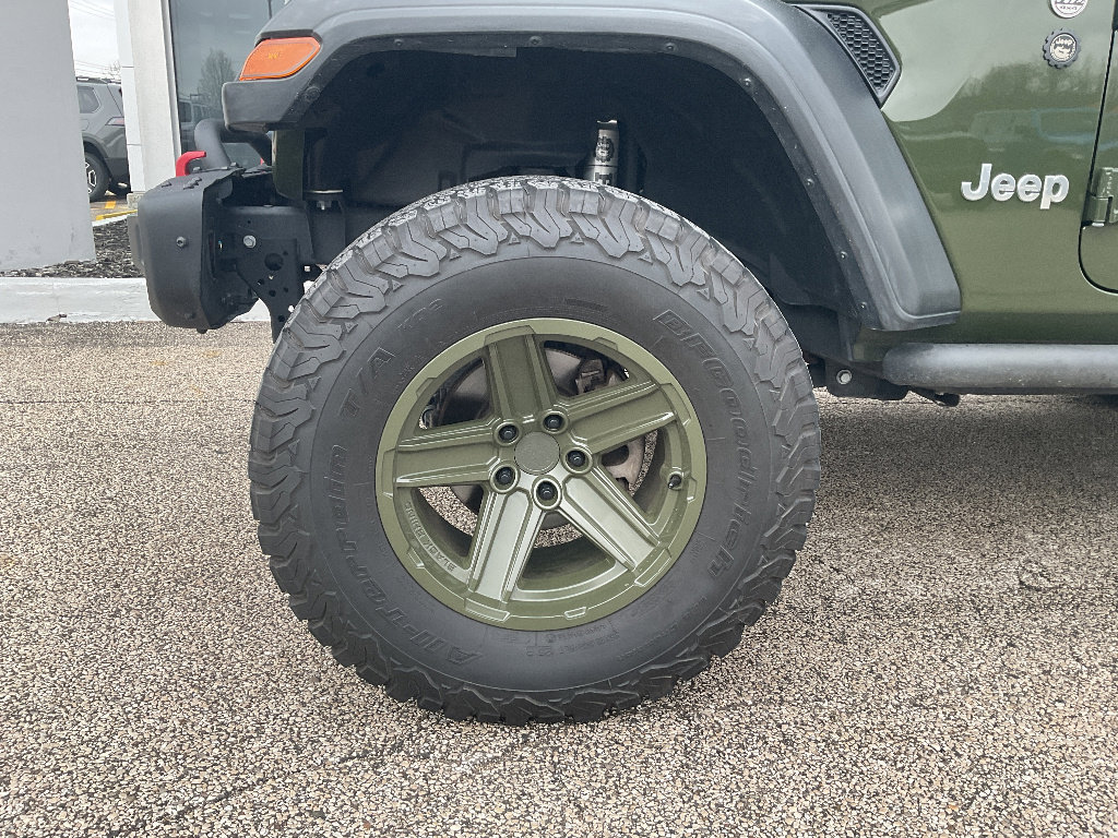 Used 2020 Jeep Wrangler Sport image 13