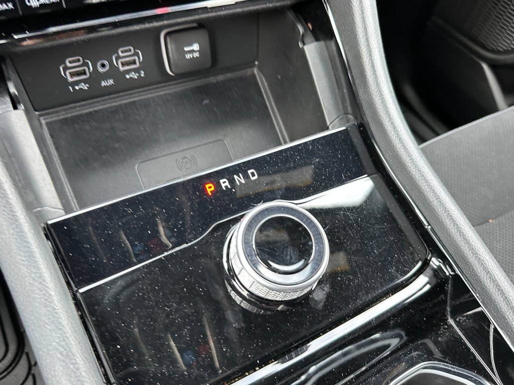 Certified 2023 Jeep Grand Cherokee L Laredo AWD/4WD image 29
