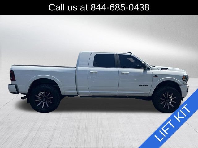 Used 2022 RAM 2500 Limited w/ Night Edition AWD/4WD image 4