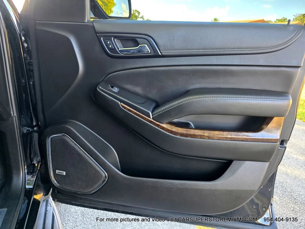Used 2018 Chevrolet Suburban LT RWD image 44