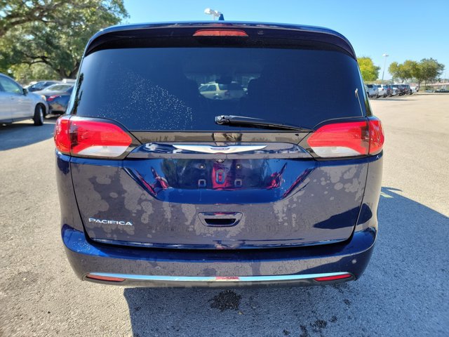 Used 2018 Chrysler Pacifica Touring-L Plus w/ Advanced Safetytec Group FWD image 6