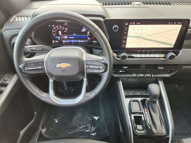 Used 2025 Chevrolet Colorado W/T w/ WT Convenience Package II RWD image 27