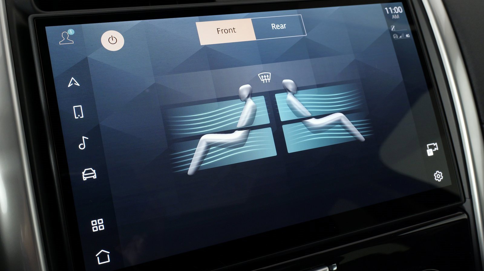 Used 2024 Land Rover Discovery S image 65