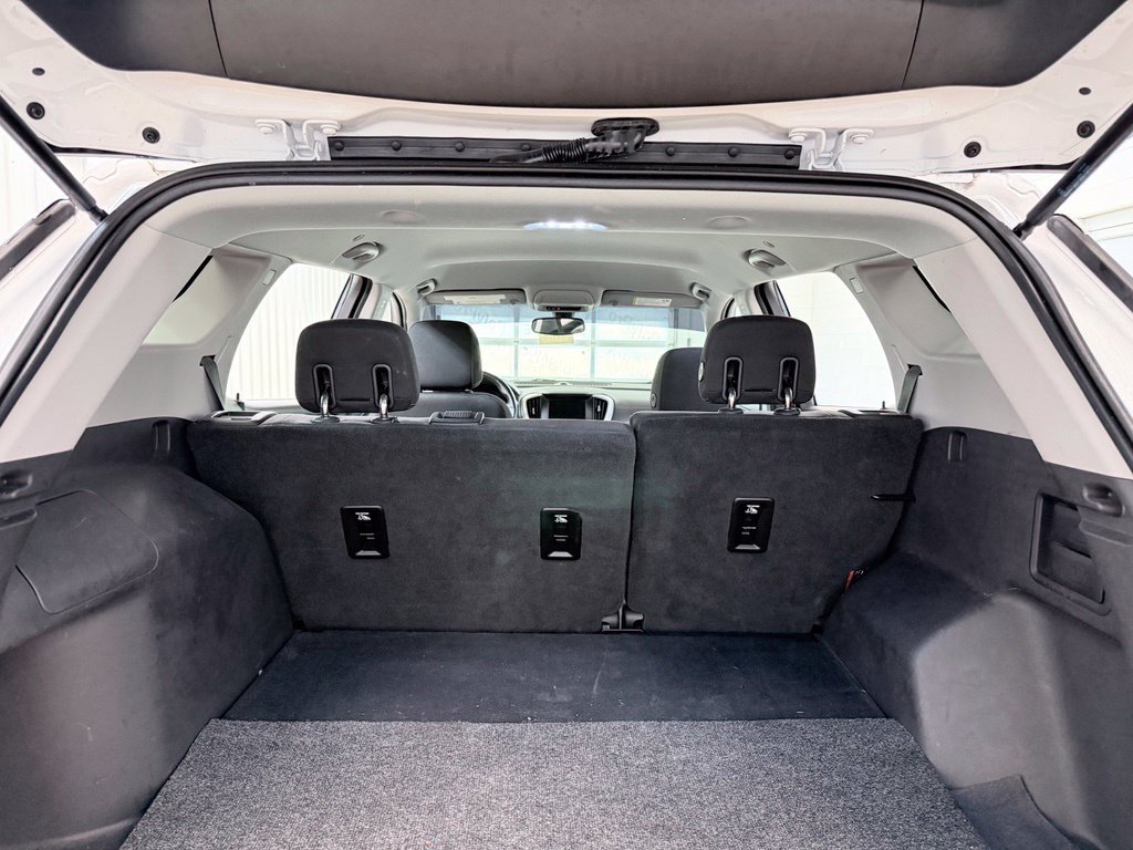 Used 2019 GMC Terrain SLE w/ Driver Convenience Package FWD image 27